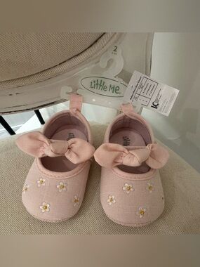 🤍 6~9 Mth Size 2Little Me Pink Daisy Bow Baby Mary Jane Shoes NWT